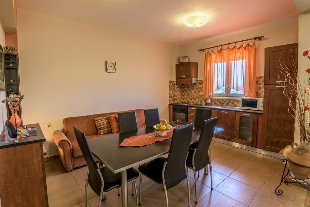 Sfáka Villa Apollon מראה חיצוני תמונה